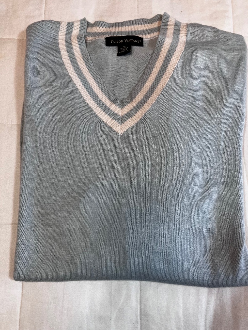 Taylor Vintage Athleisure Spring Mens Powder Blue V-Neck Tennis Sweater Size XL
